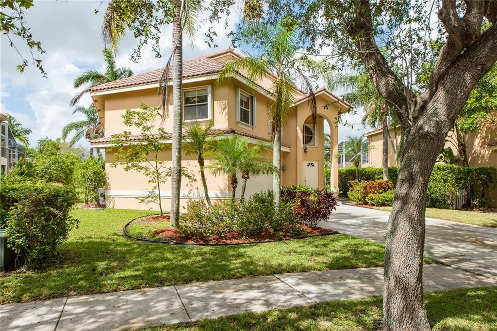 Countrys Point 119-29 B - Residential