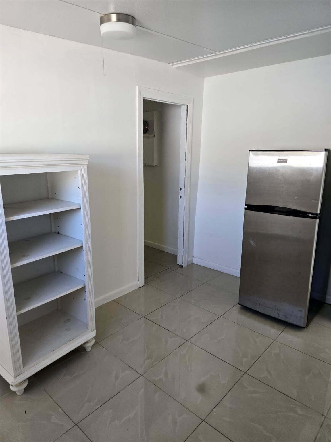 SOUTHWOOD HEIGHTS - Residential Lease