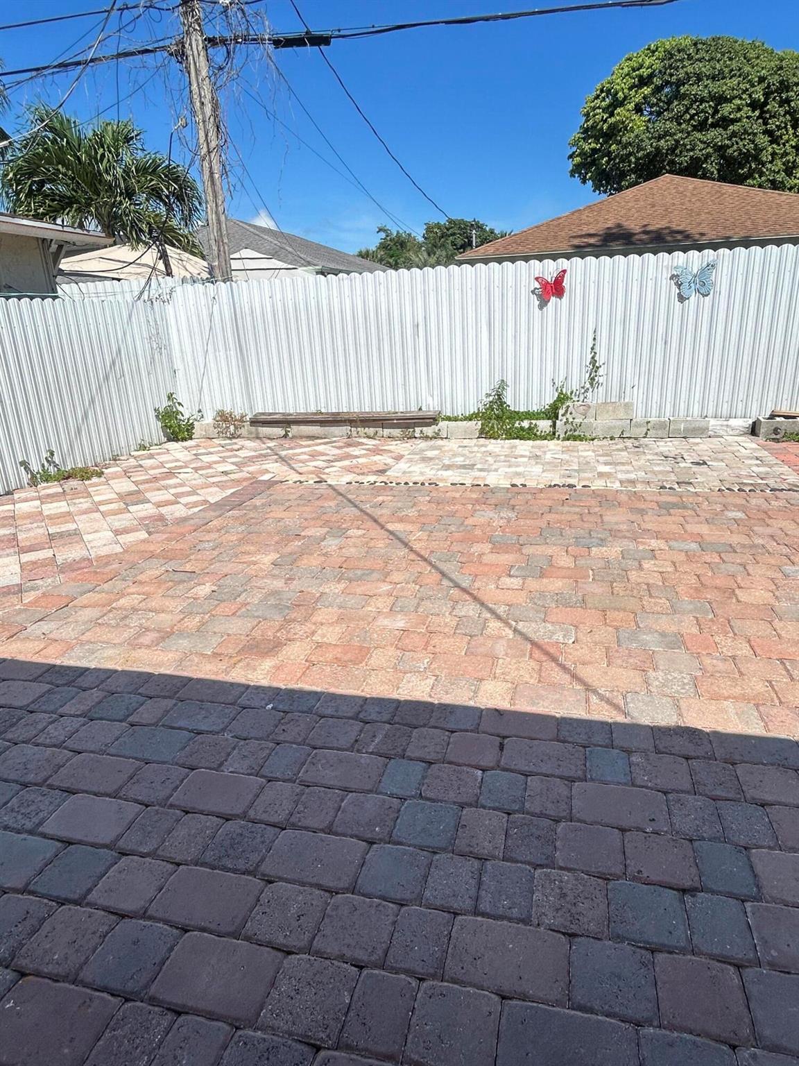 SOUTHWOOD HEIGHTS - Residential Lease