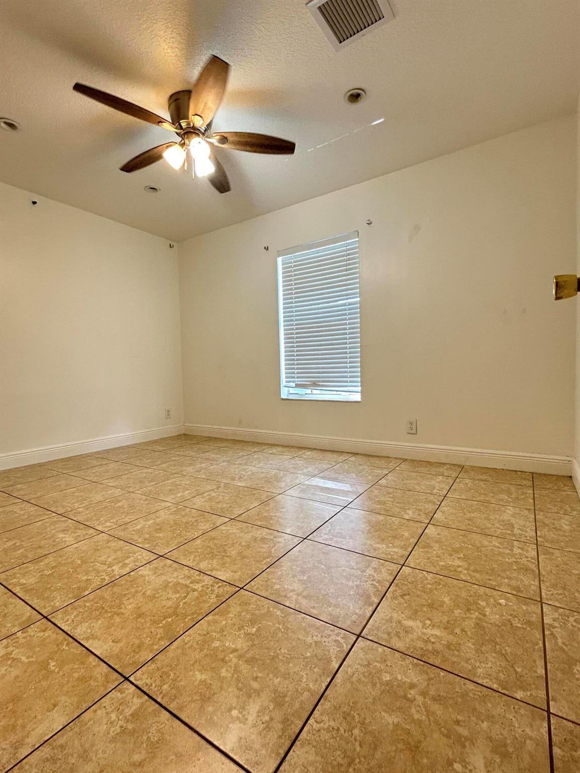 SOUTHWOOD HEIGHTS - Residential Lease