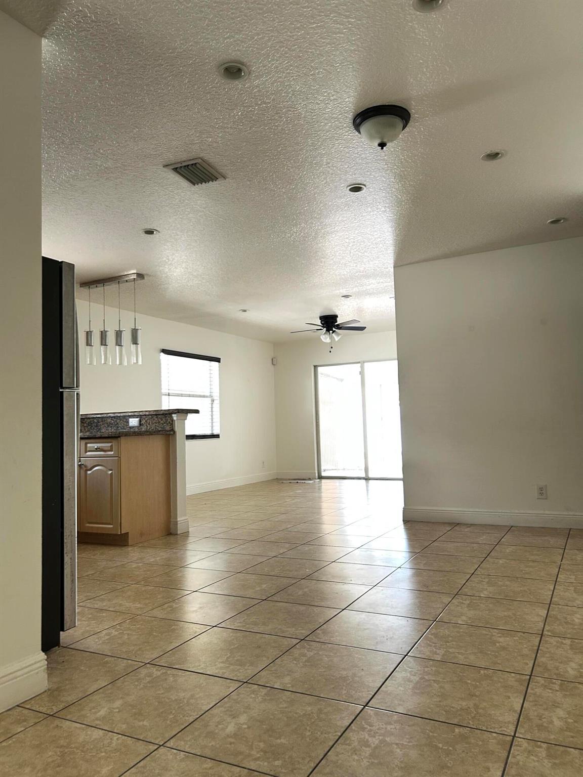 SOUTHWOOD HEIGHTS - Residential Lease