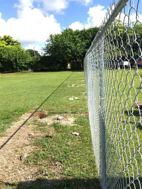 GREEN PARK SUB - Land