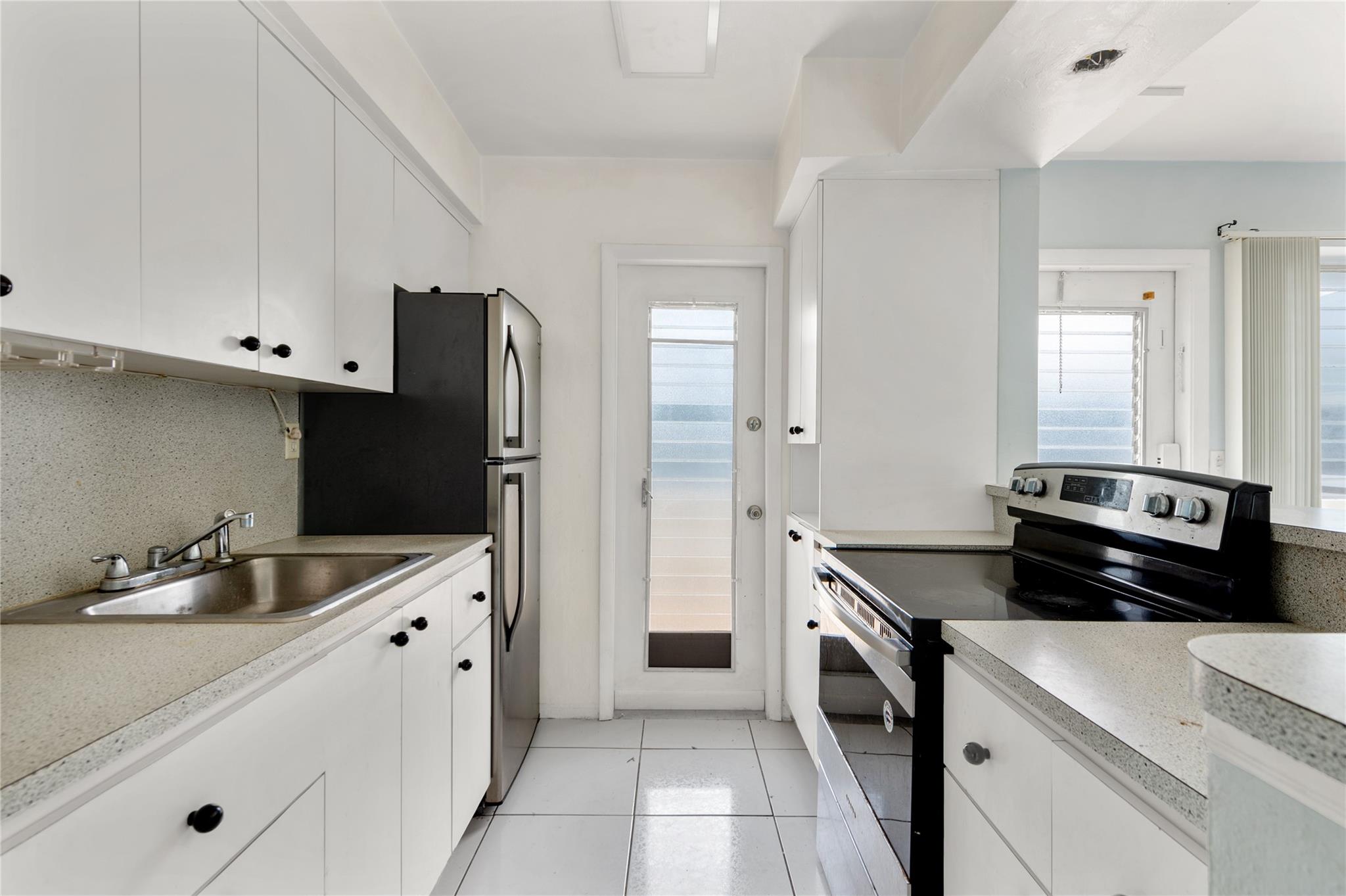 Fairmont House - Residential Lease