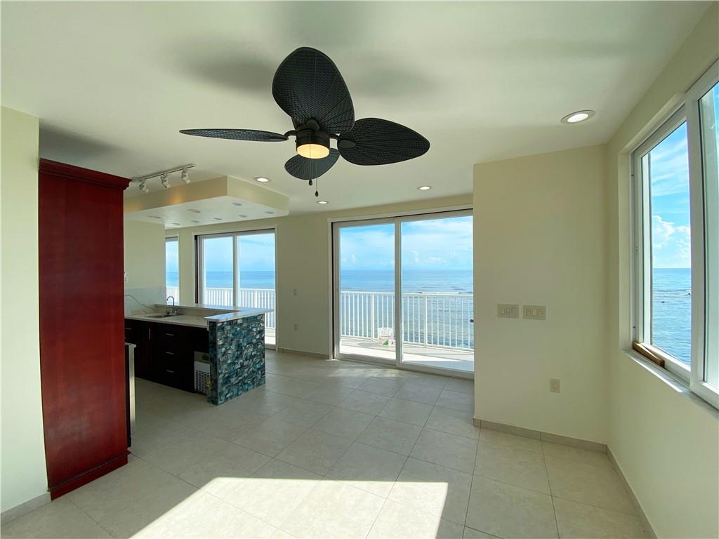 Pitts Lagoon - Residential