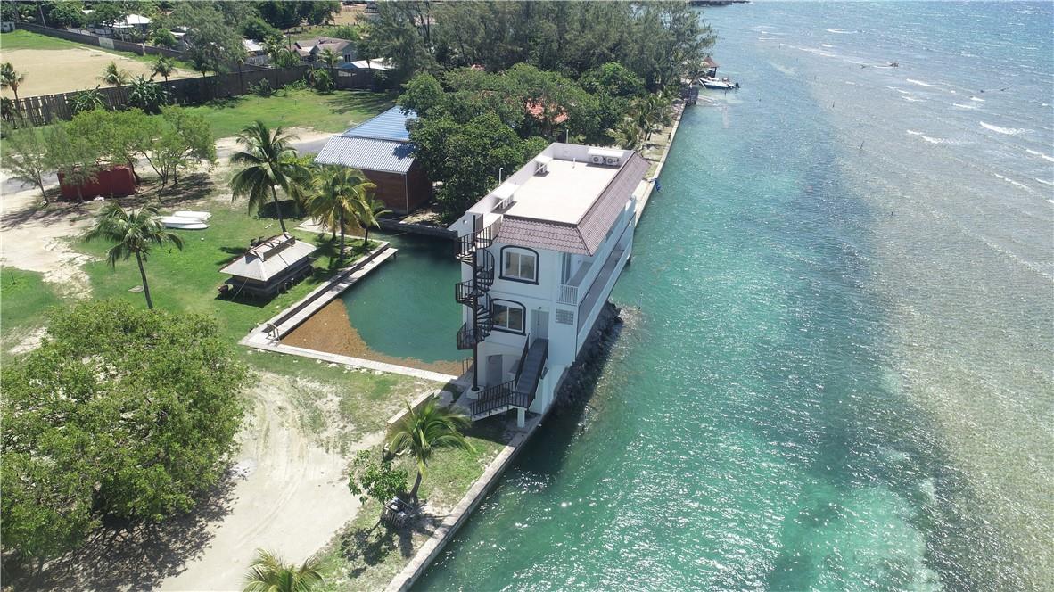 Pitts Lagoon - Residential