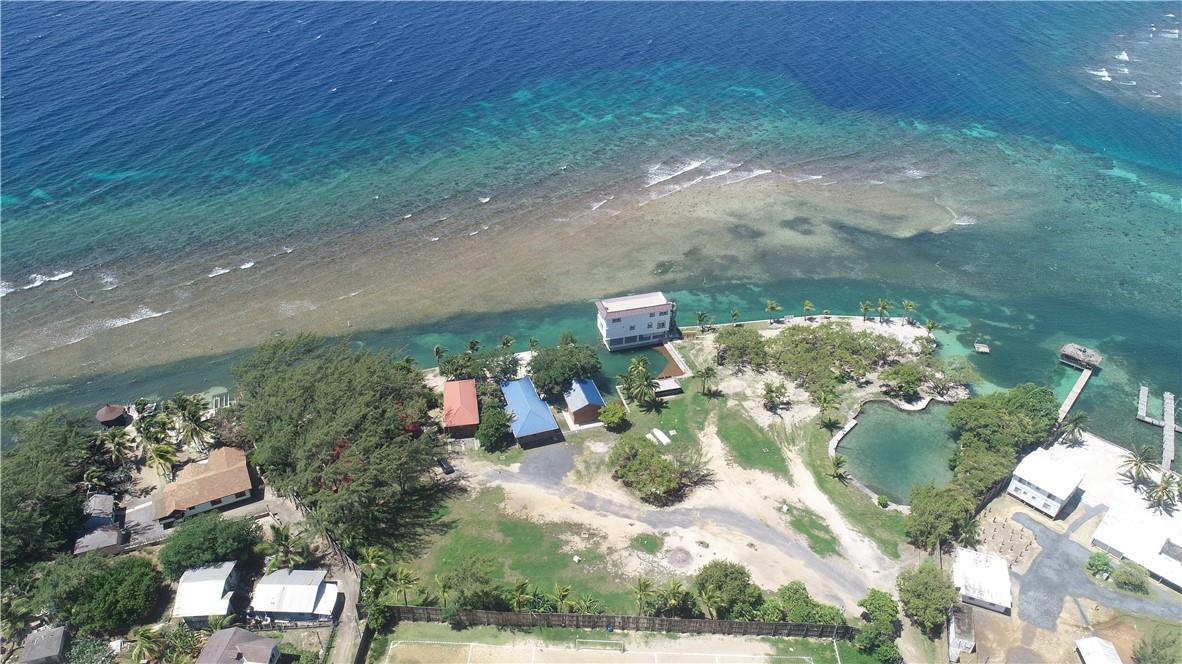 Pitts Lagoon - Residential