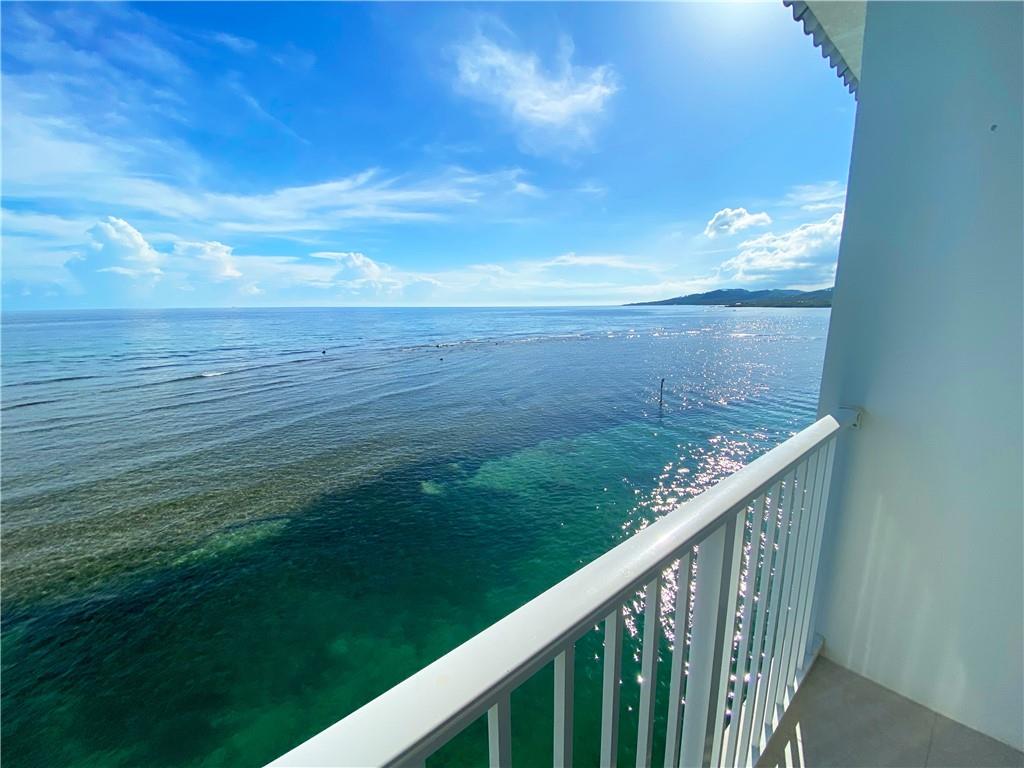 Pitts Lagoon - Residential