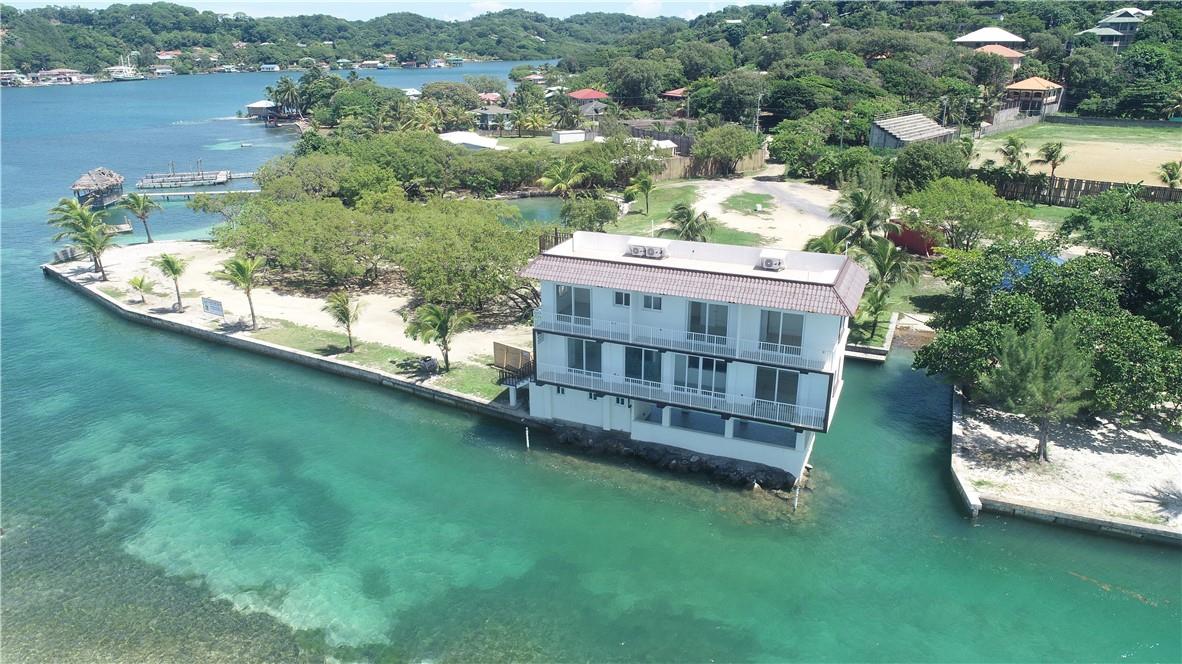 Pitts Lagoon - Residential