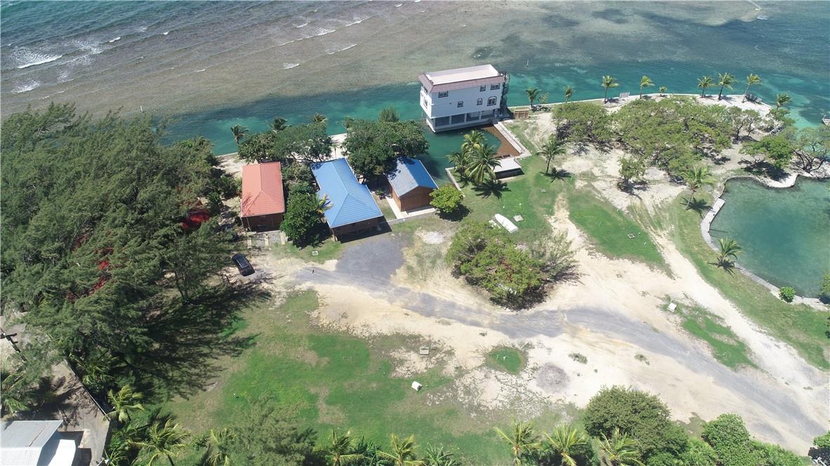 Pitts Lagoon - Residential