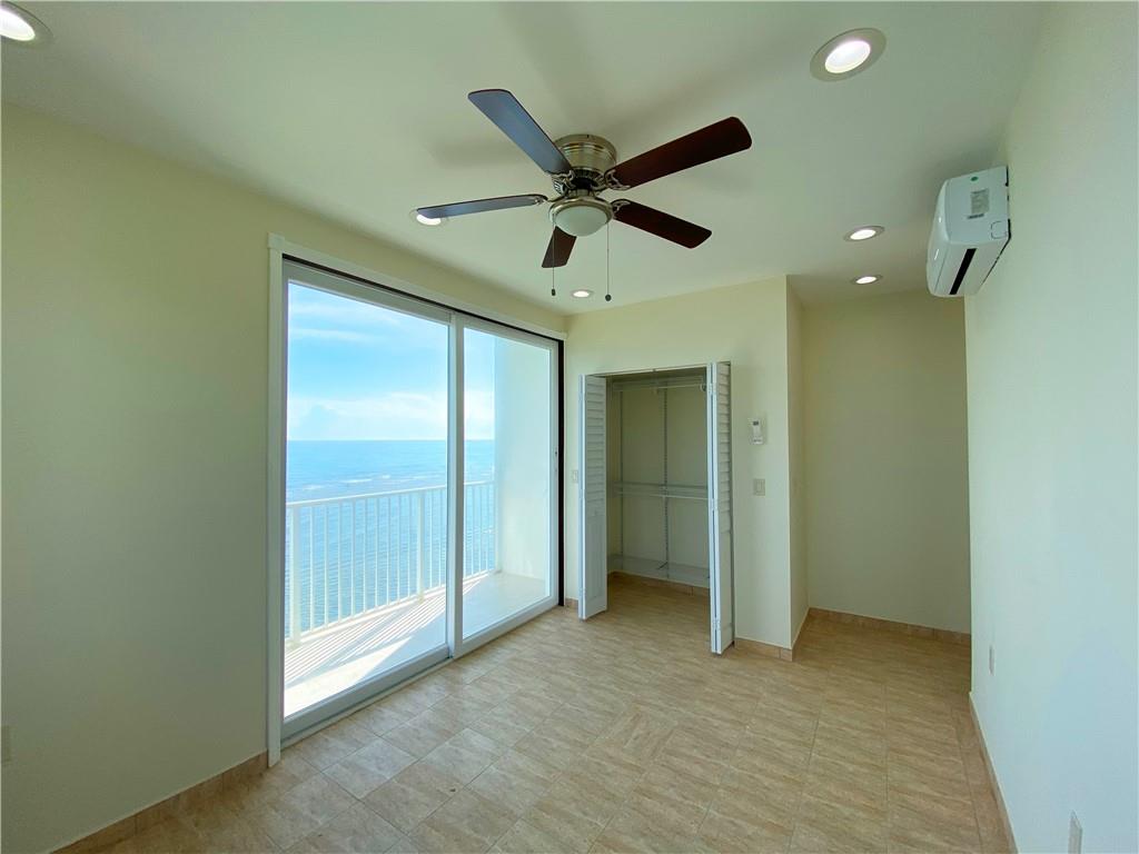 Pitts Lagoon - Residential