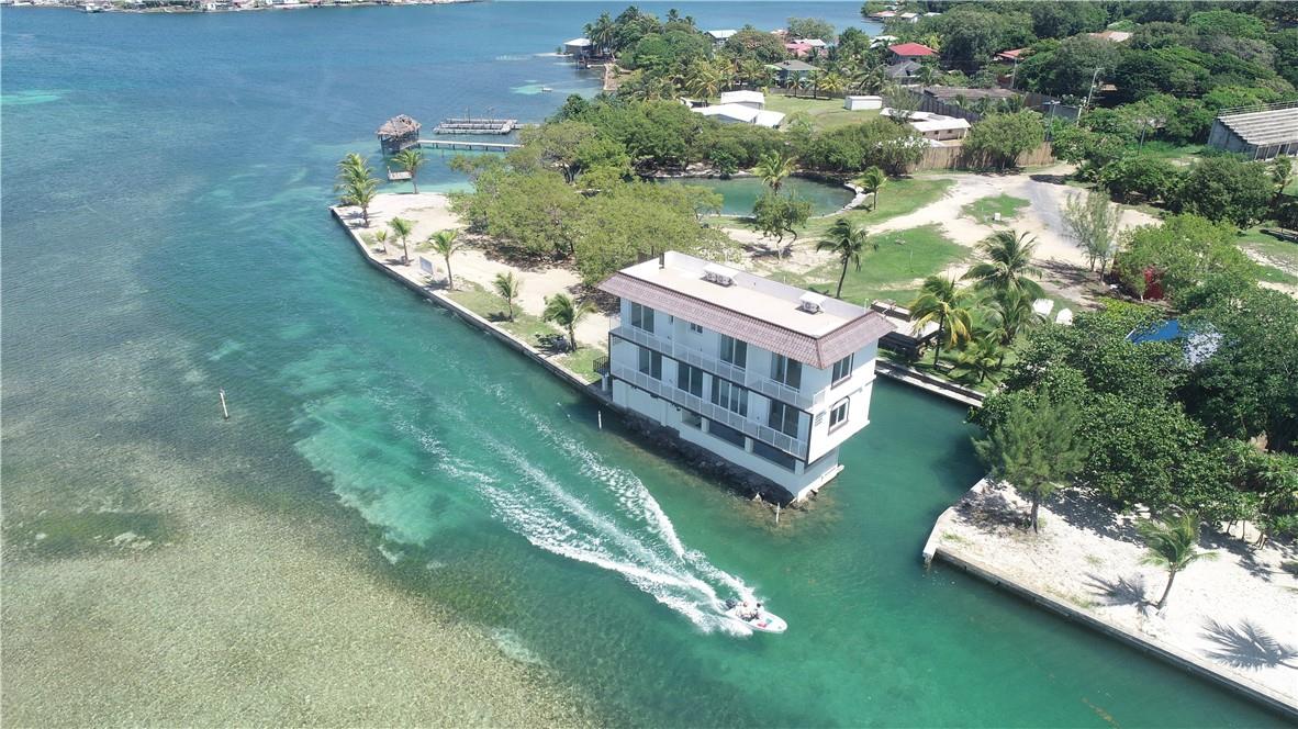 Pitts Lagoon - Residential