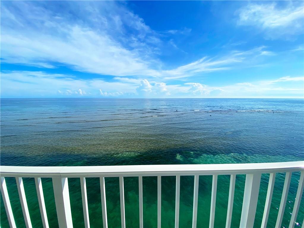 Pitts Lagoon - Residential