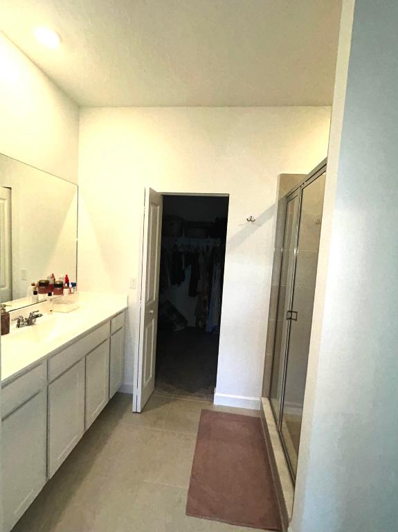 VERANDA PLAT NO. 9 - Residential Lease