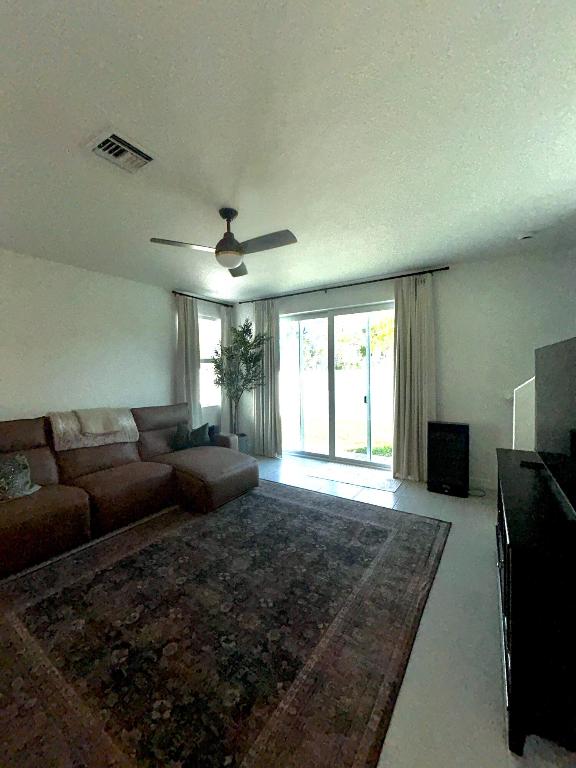 VERANDA PLAT NO. 9 - Residential Lease