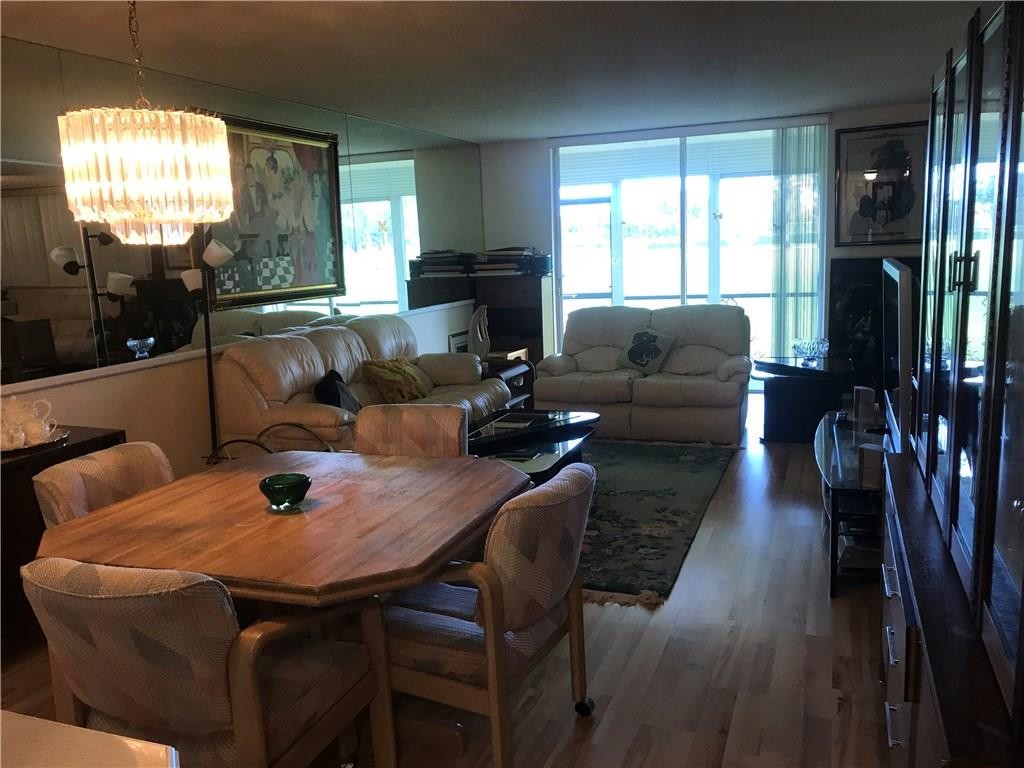 Hollybrook Golf & Tennis - Residential