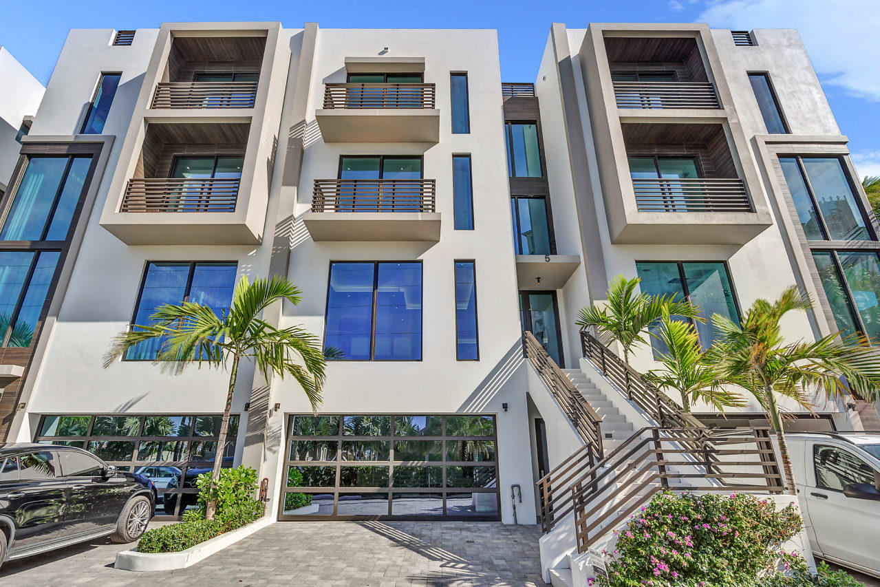 3621 SOUTH OCEAN VILLAS CONDO - Residential