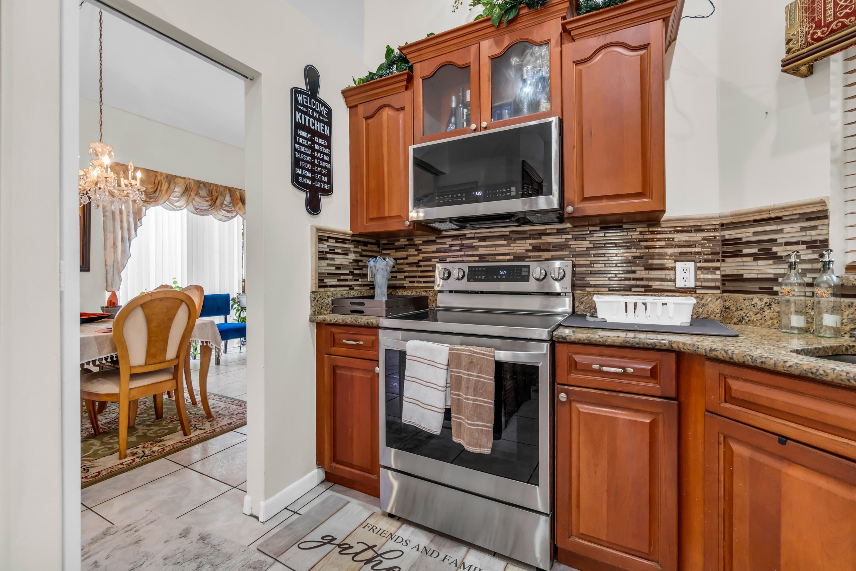 7365 NW 54TH Court