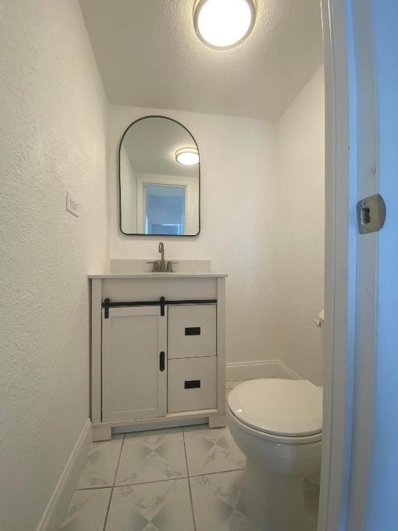 MISSIONWOOD AT MIRAMAR CONDO - Residential Lease