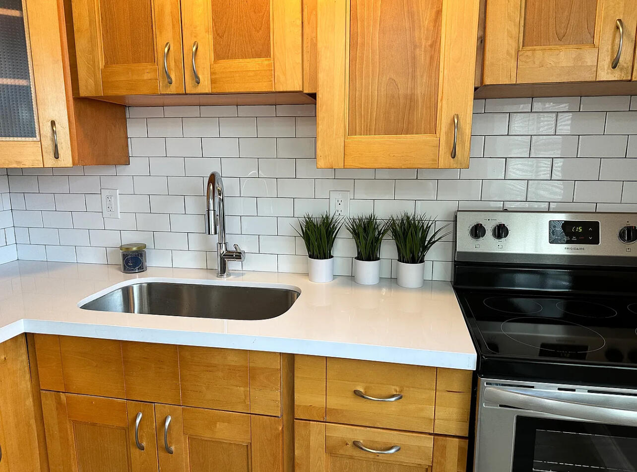 HALLANDALE PARK NO 2 - Residential Lease