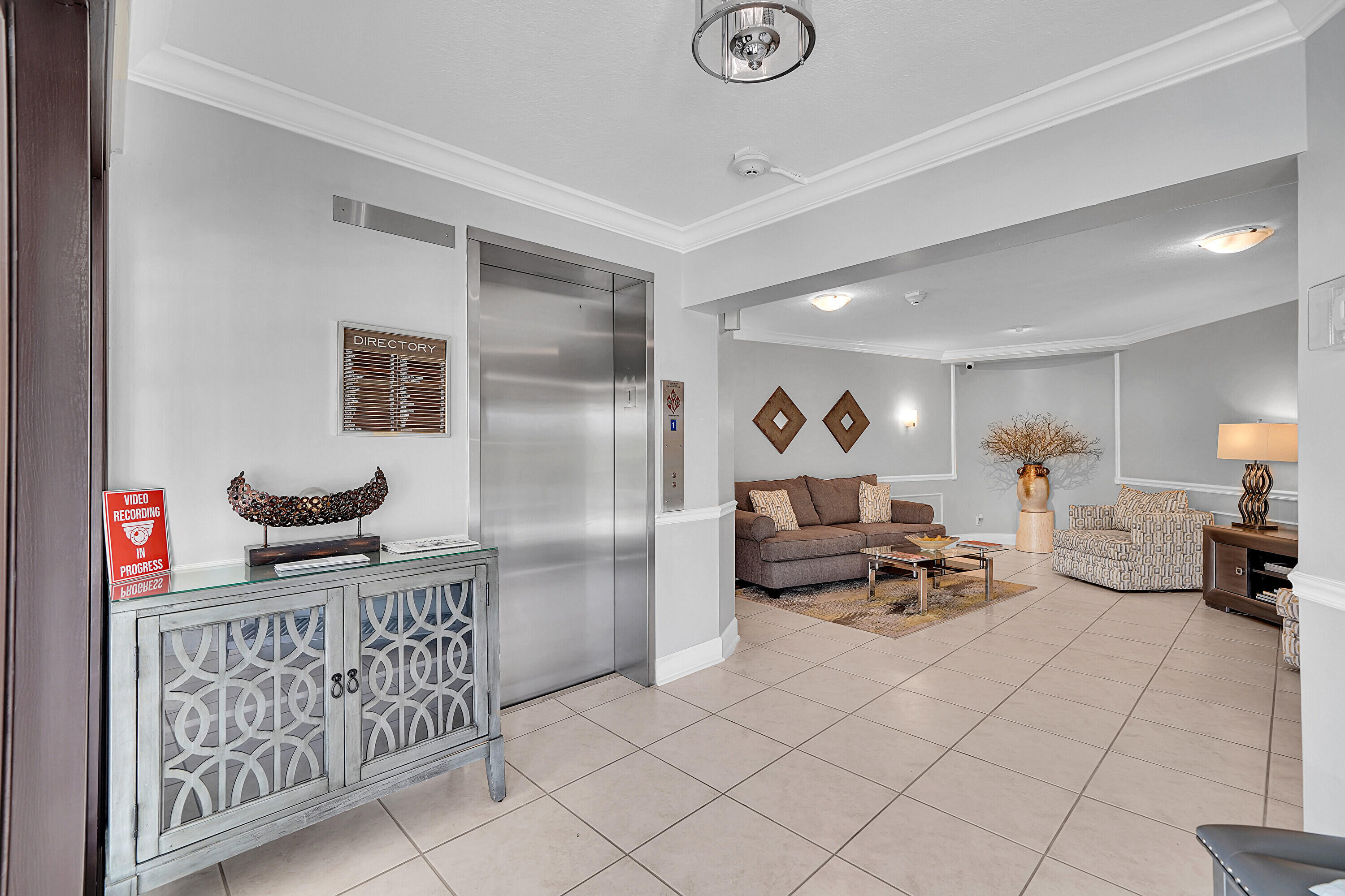 2871 N Ocean Boulevard M338