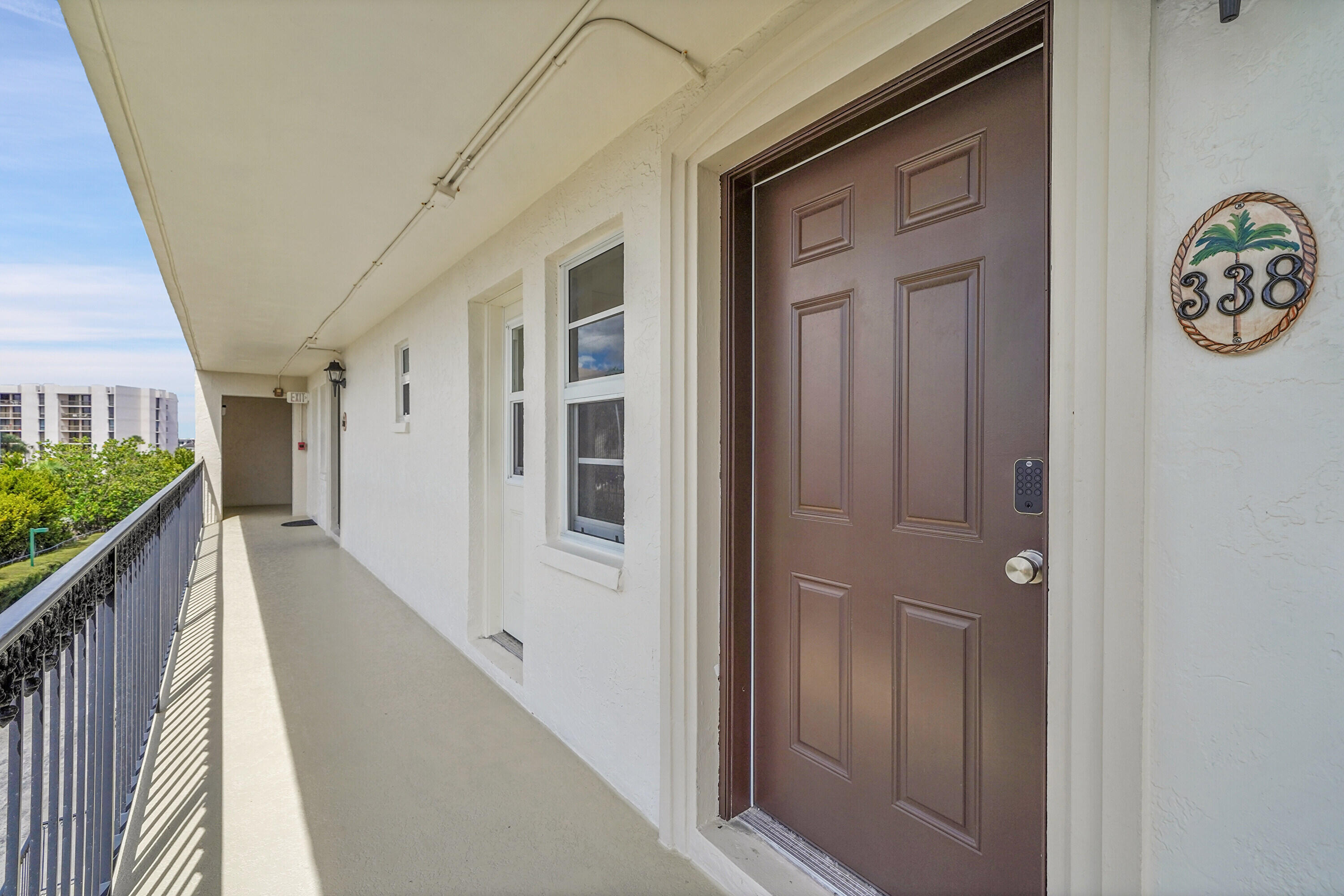 2871 N Ocean Boulevard M338