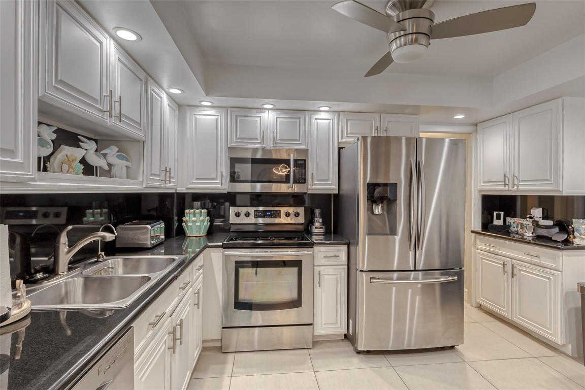 Playa Del Mar Condo - Residential Lease