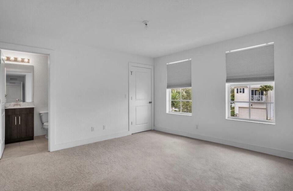 PARK CENTRAL AT CYPRESS KEY - Residential