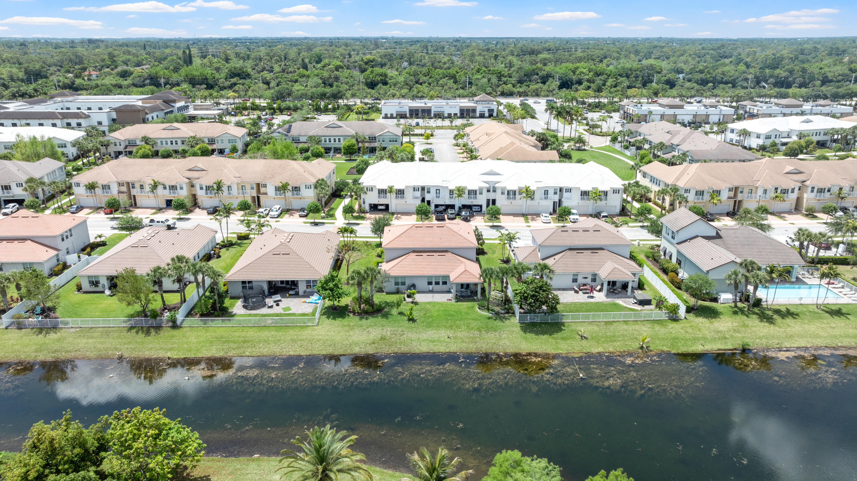 PARK CENTRAL AT CYPRESS KEY - Residential