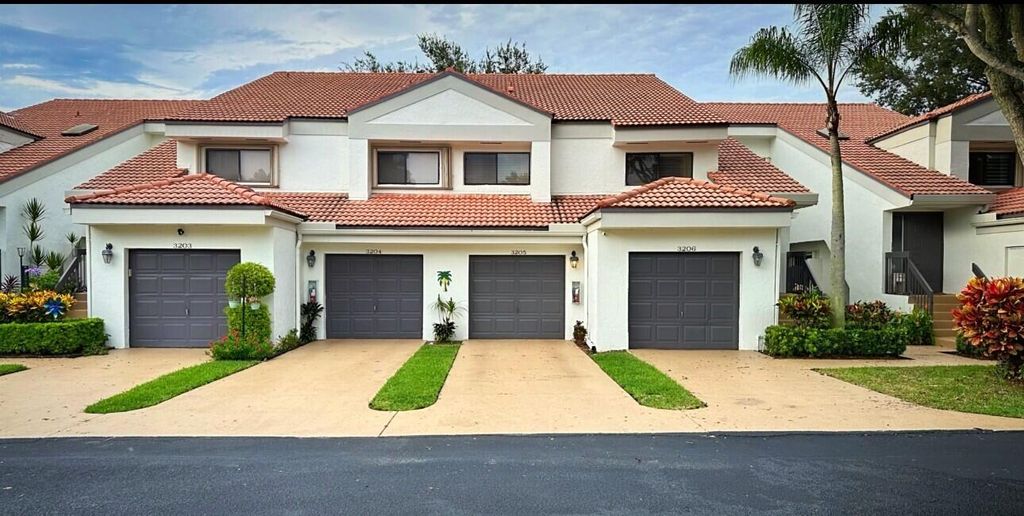 Photo of 3205 Black Oak Court, Boynton Beach, FL 33436 (MLS # R11065953)