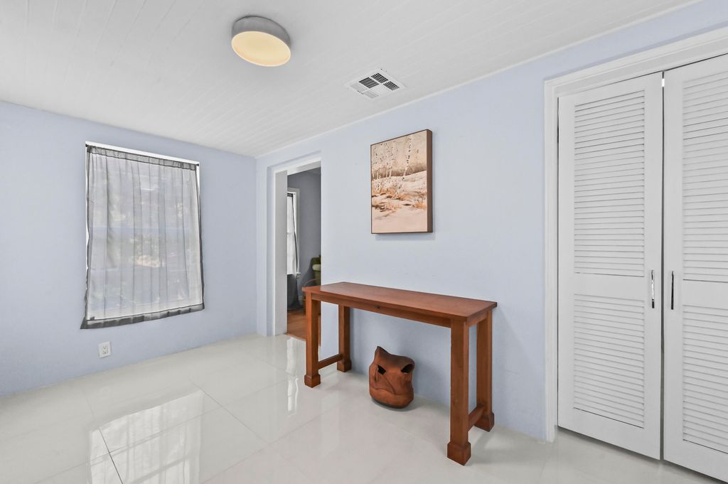 Photo of 604 Ardmore Road, West Palm Beach, FL 33401 (MLS # R11161048)