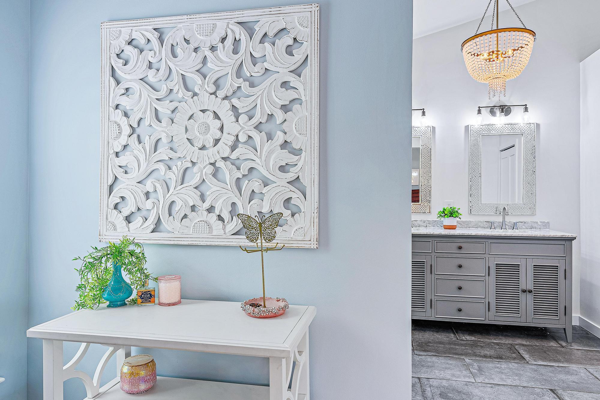 BENT TREE - Residential