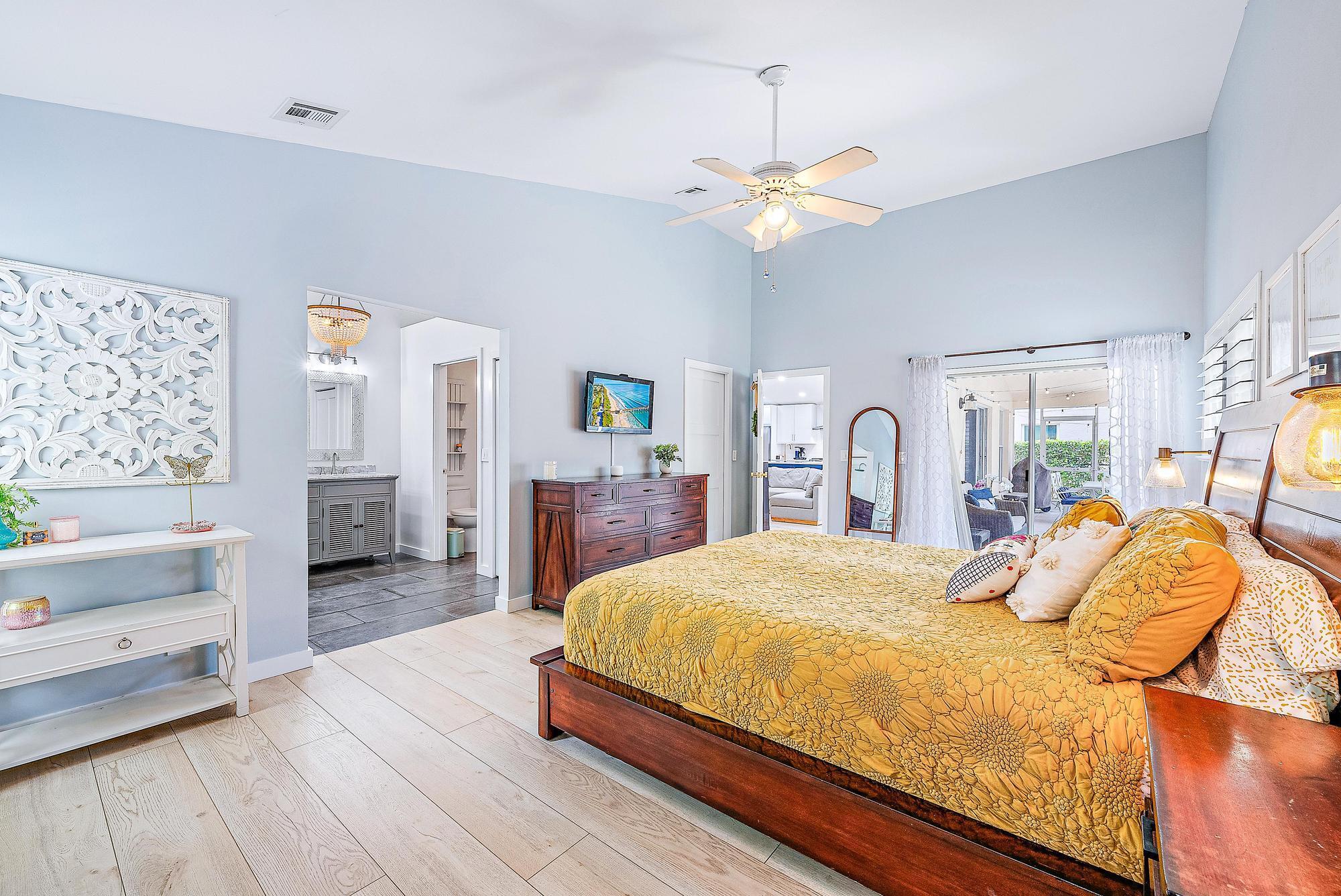 BENT TREE - Residential