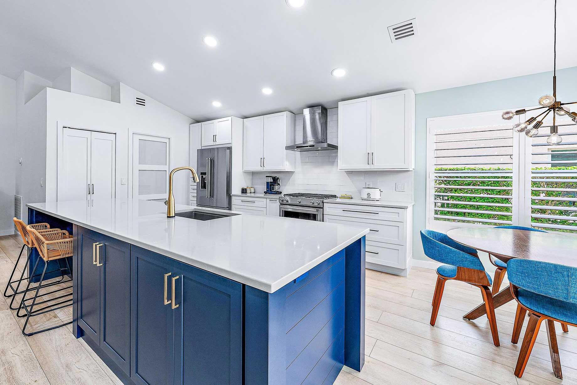 BENT TREE - Residential