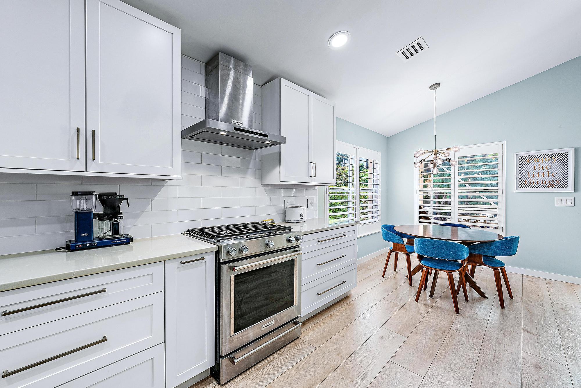 BENT TREE - Residential