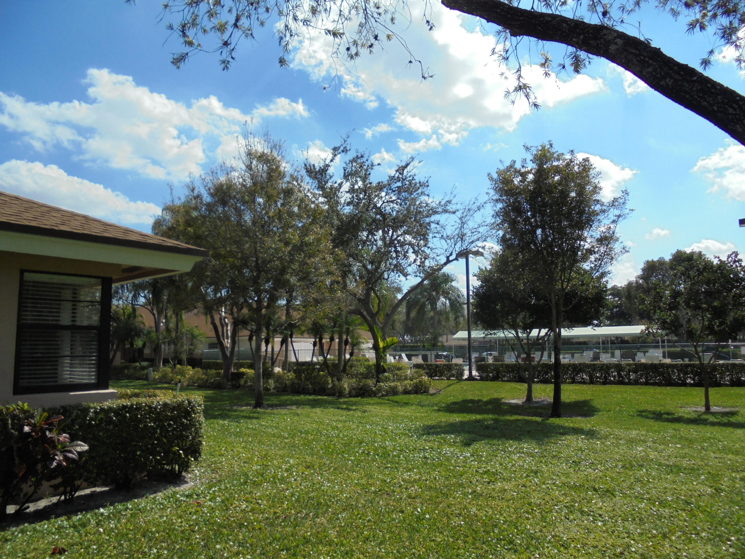 WHISPER WALK - Residential