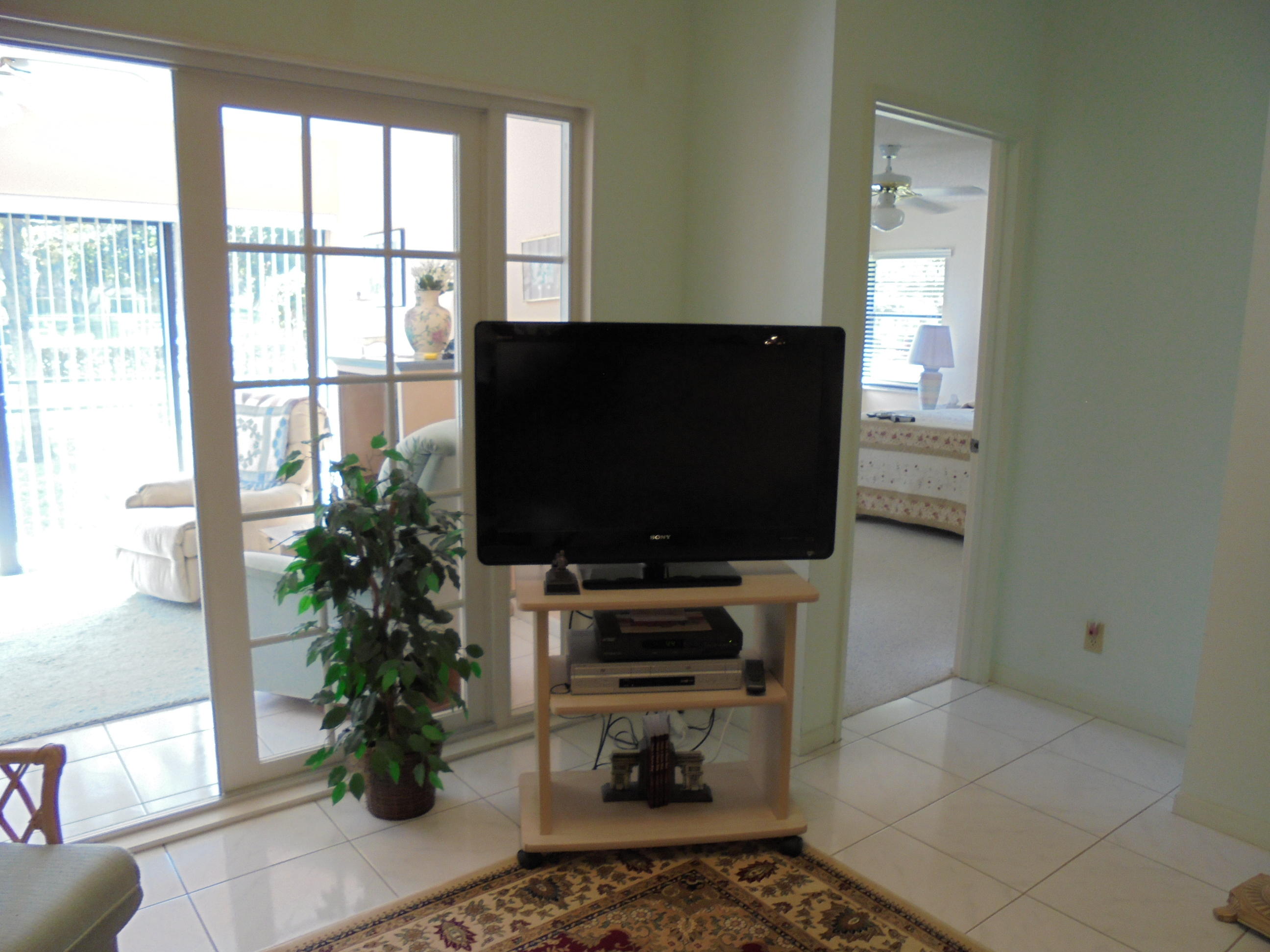 WHISPER WALK - Residential