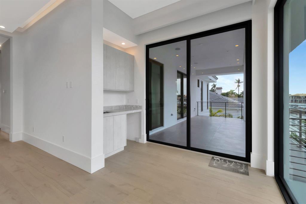 BOCA HARBOUR ISLAND SEC - Residential