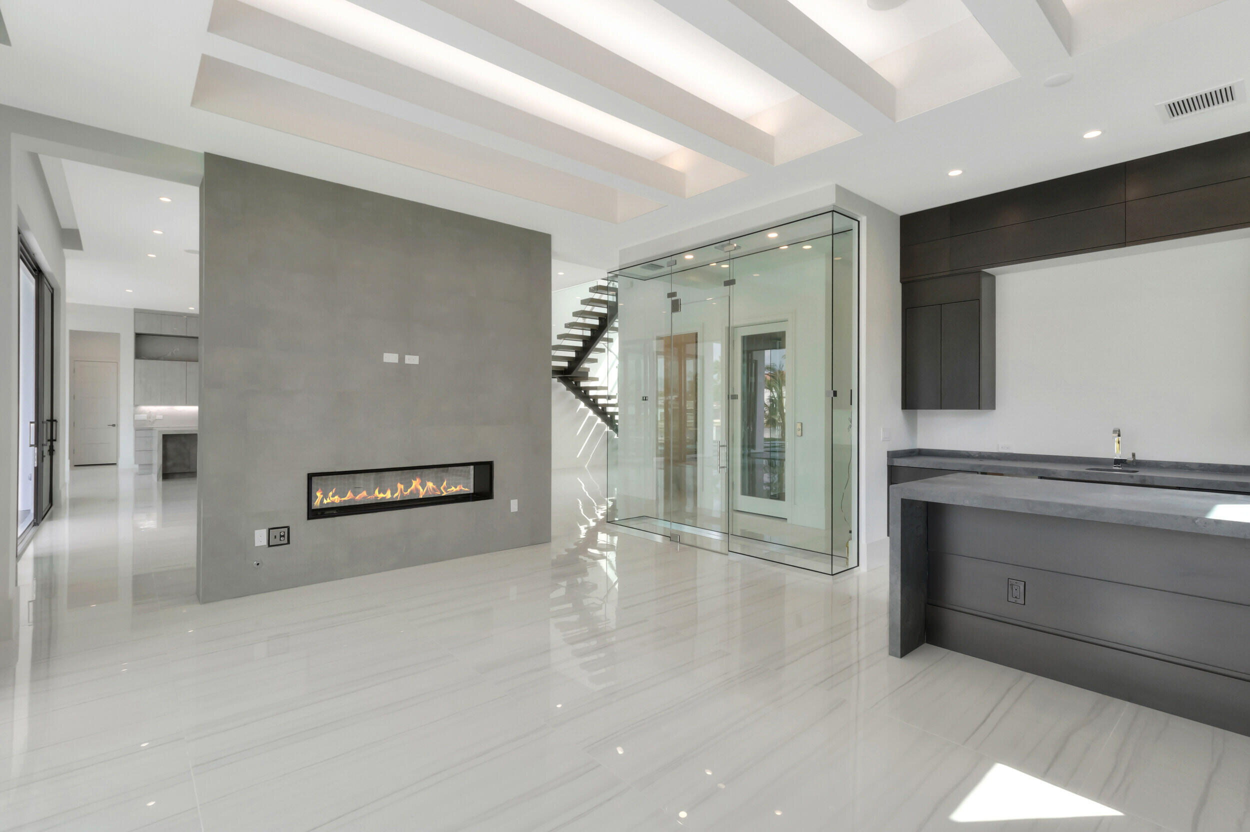 BOCA HARBOUR ISLAND SEC - Residential