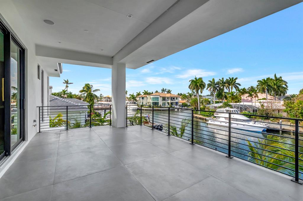 BOCA HARBOUR ISLAND SEC - Residential