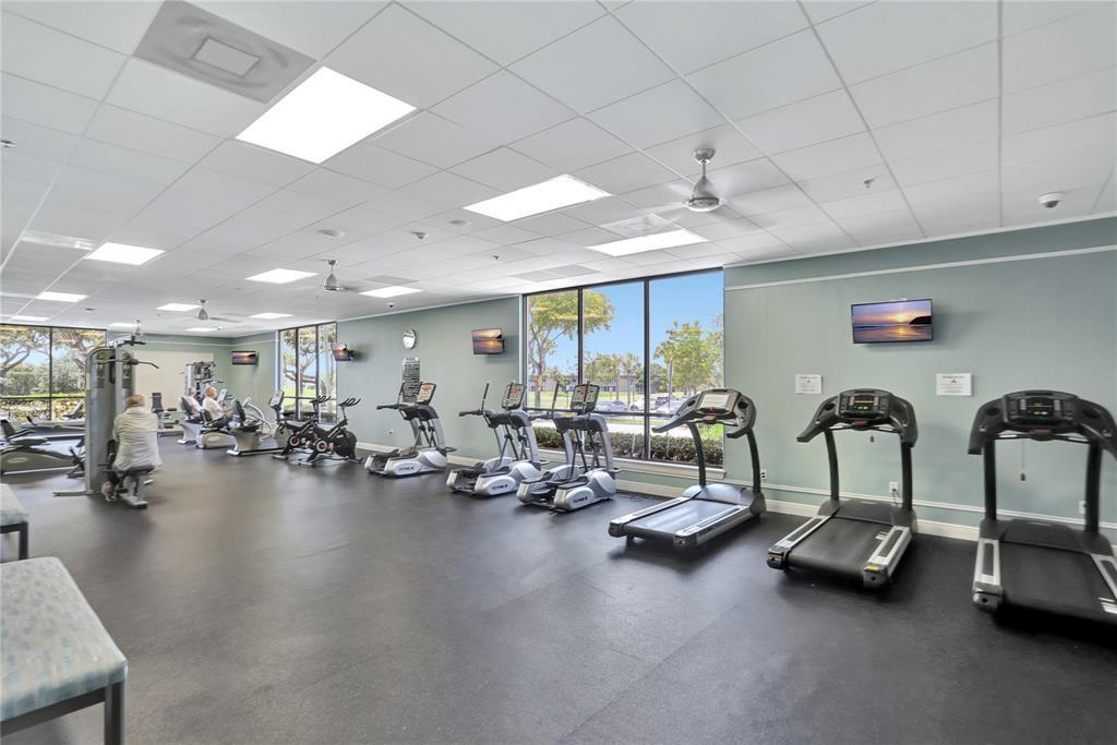 KINGS POINT BRITTANY CONDOS - Residential