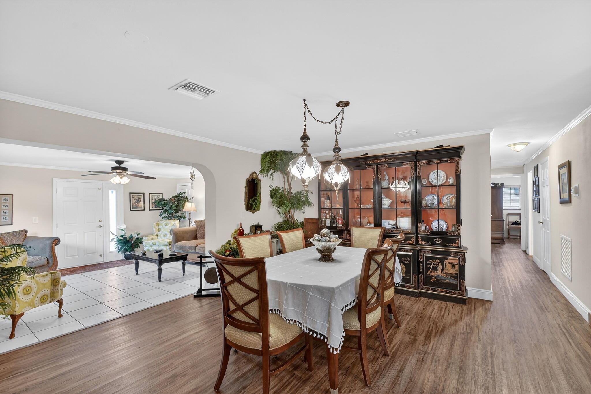 PALM SPRINGS VILLAGE 8 - Residential