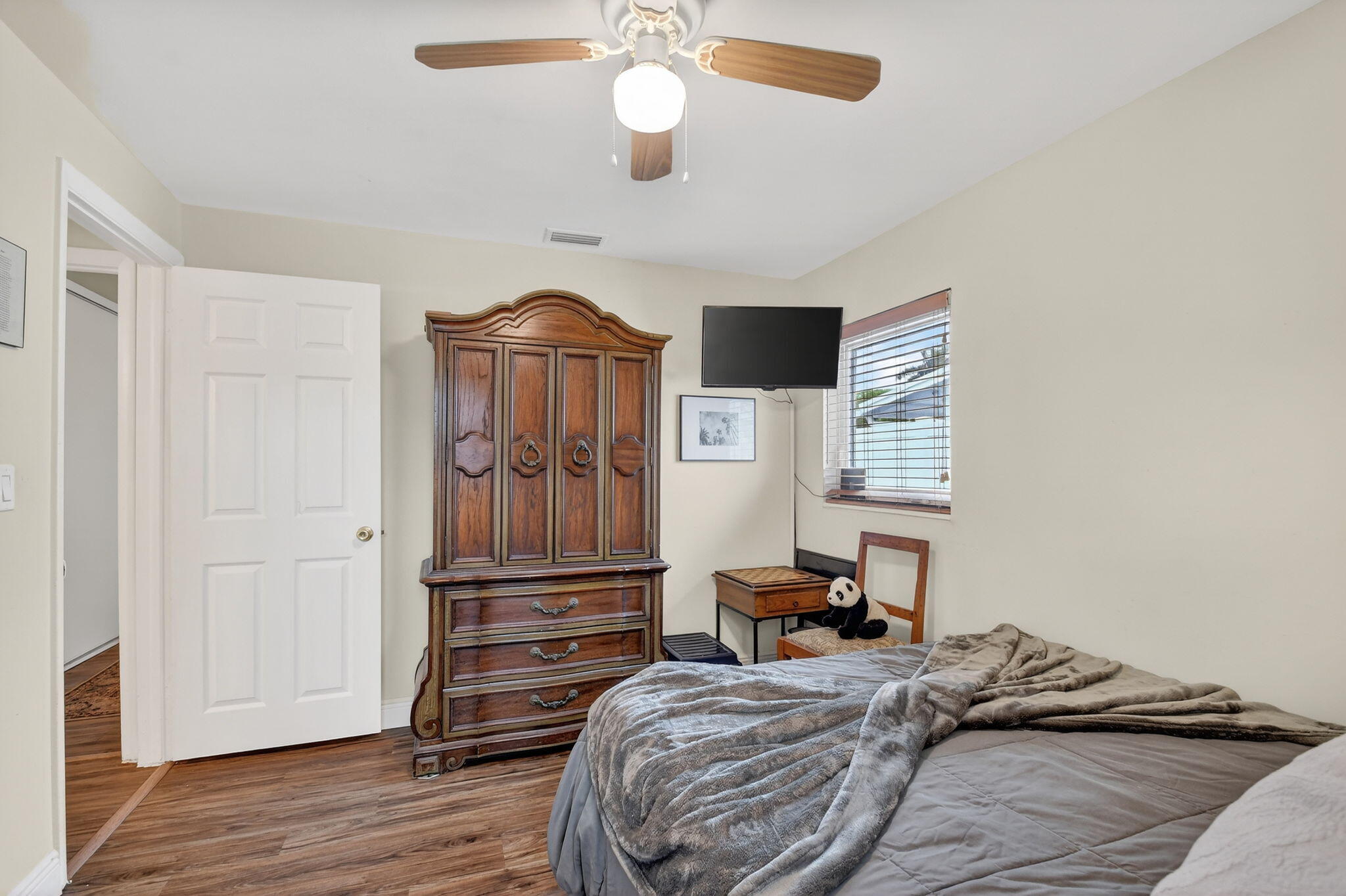 PALM SPRINGS VILLAGE 8 - Residential