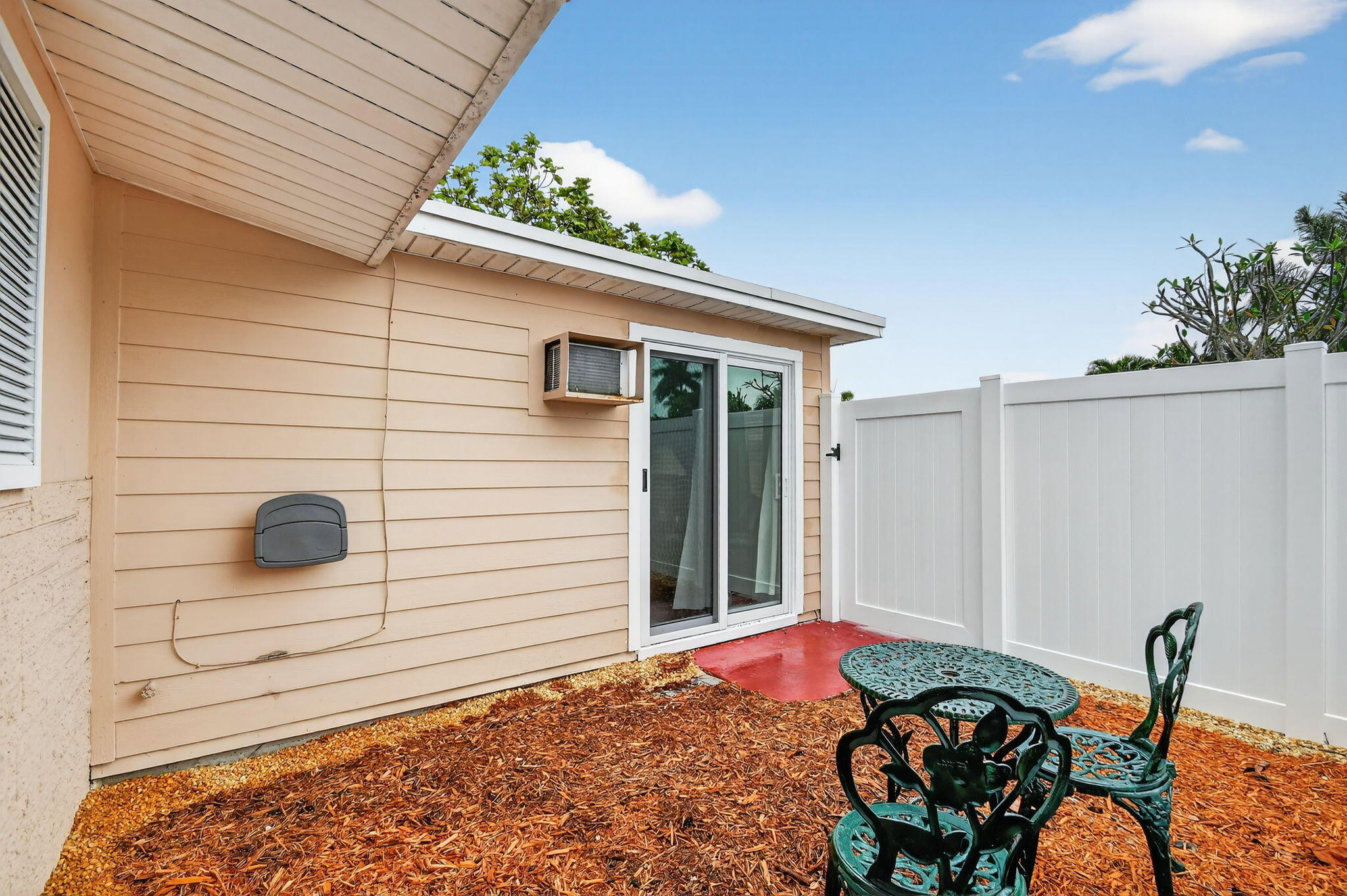 PALM SPRINGS VILLAGE 8 - Residential