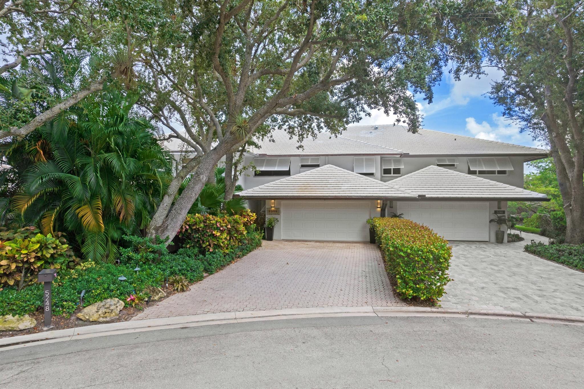 BOCA MARINA - Residential