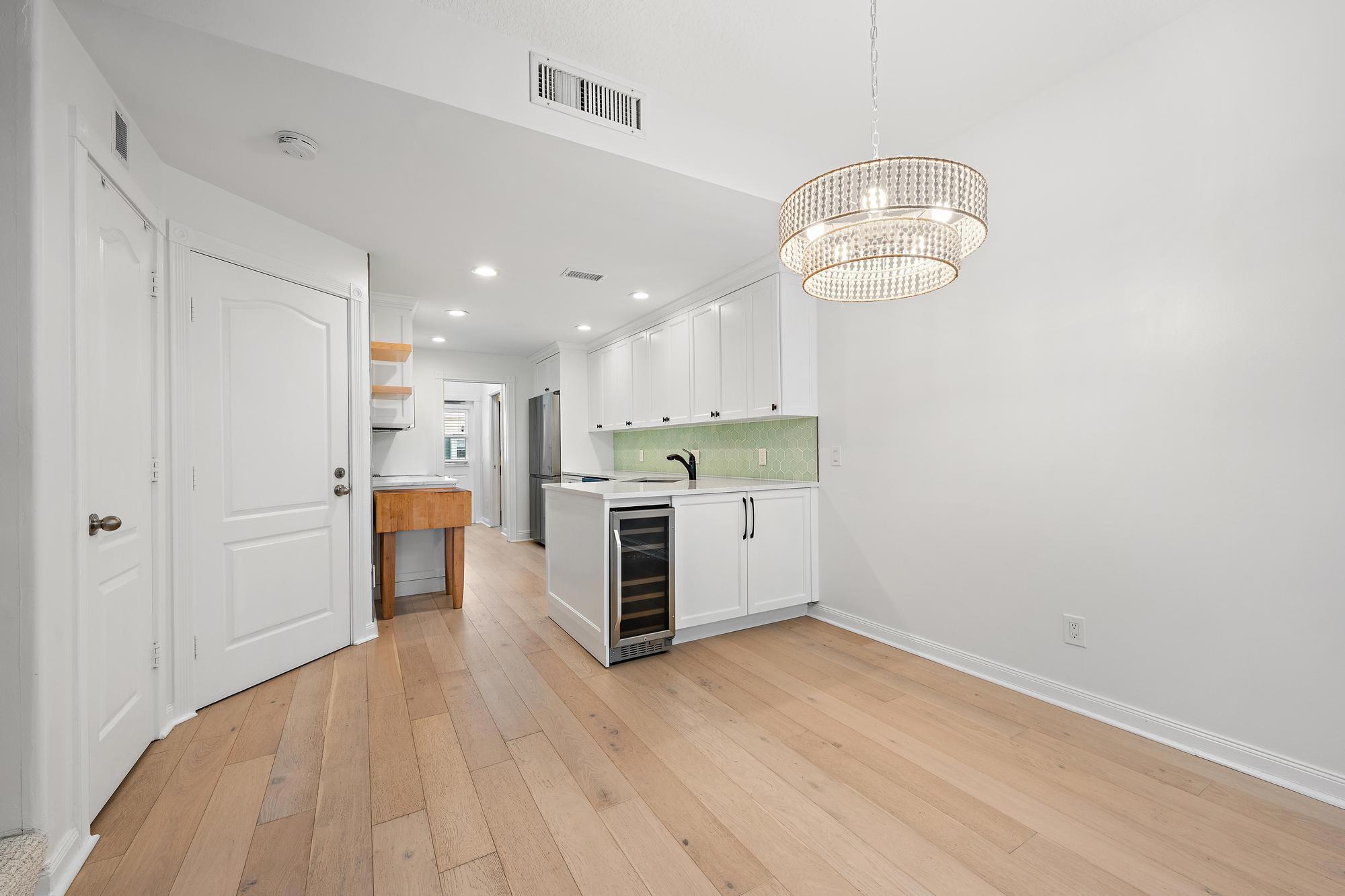CHARLESTON COURT AT ABACOA PH 2 - Residential Lease
