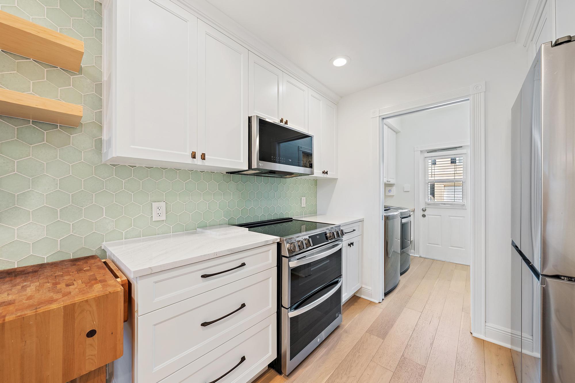 CHARLESTON COURT AT ABACOA PH 2 - Residential Lease