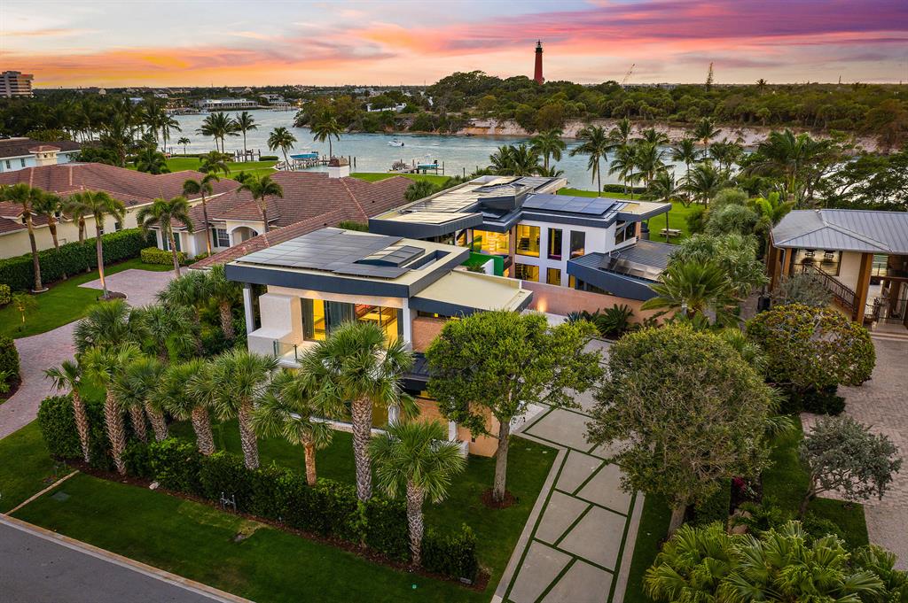 Jupiter Inlet Colony - Residential