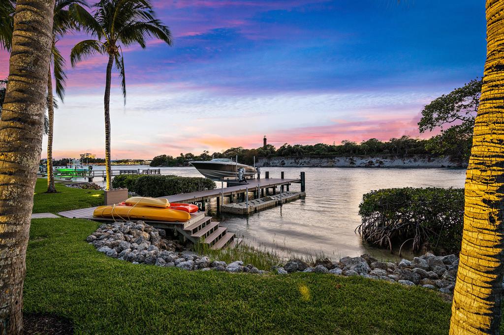 Jupiter Inlet Colony - Residential