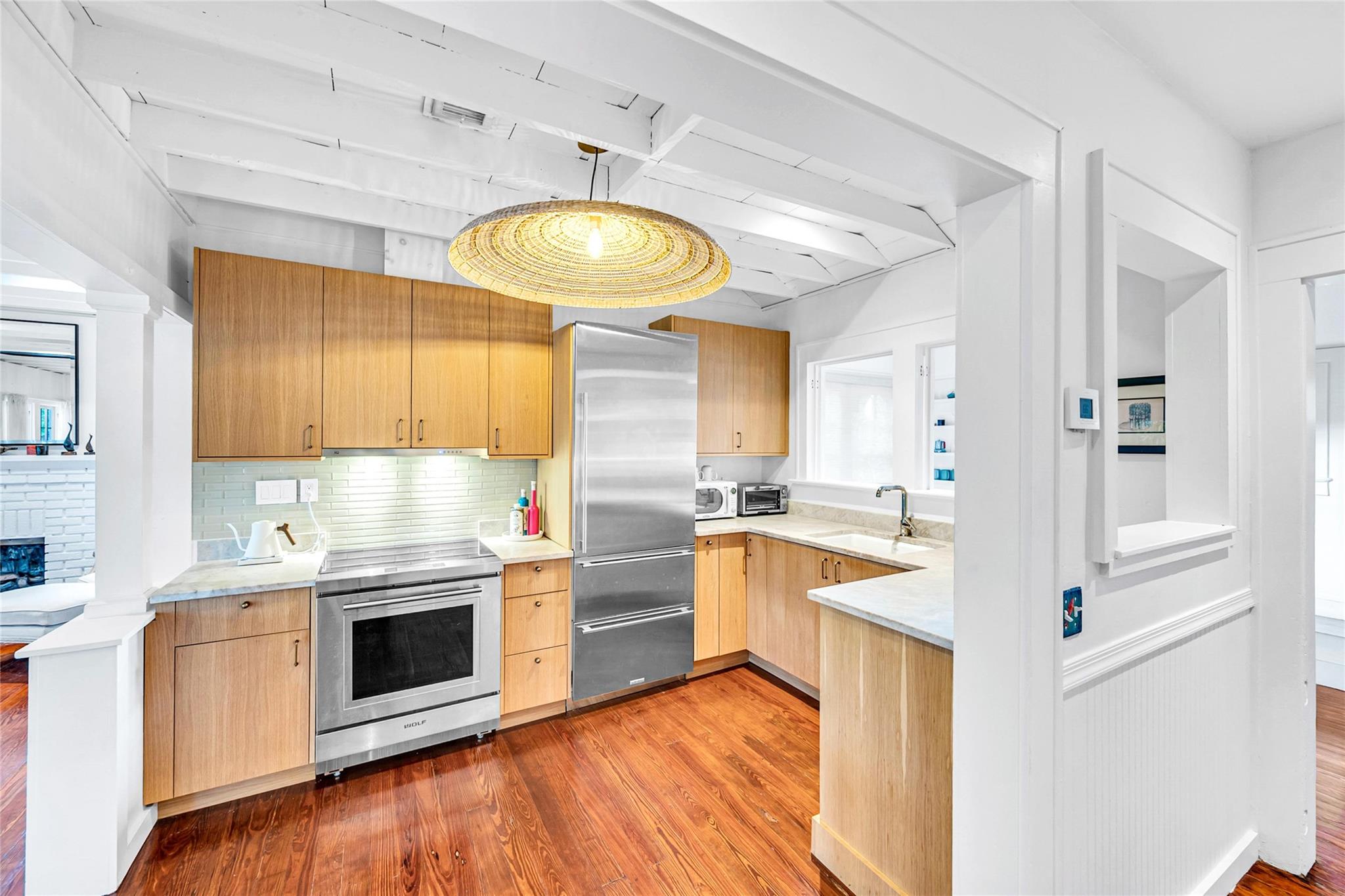 Victoria Courts 9-49 B - Residential