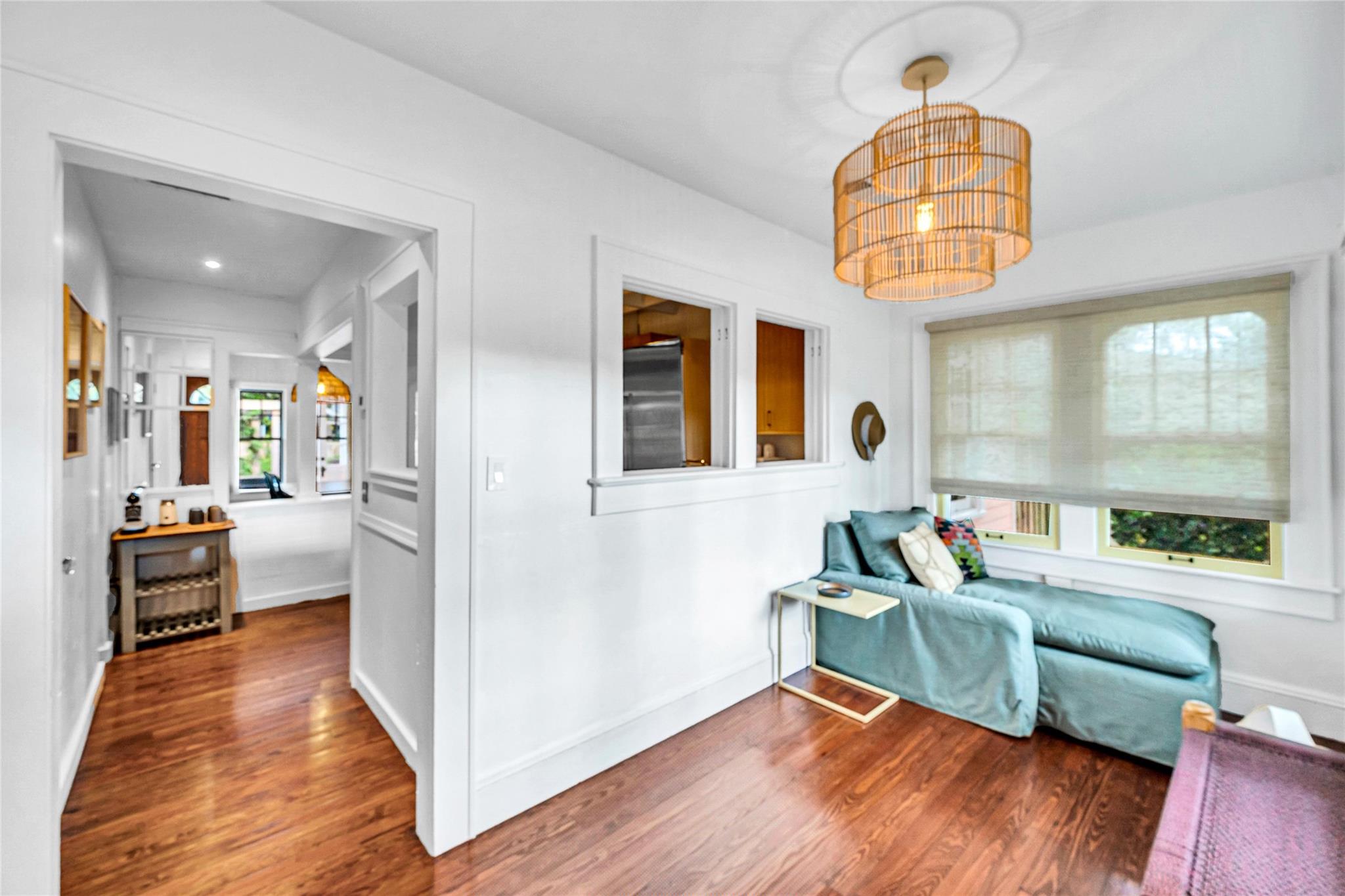 Victoria Courts 9-49 B - Residential